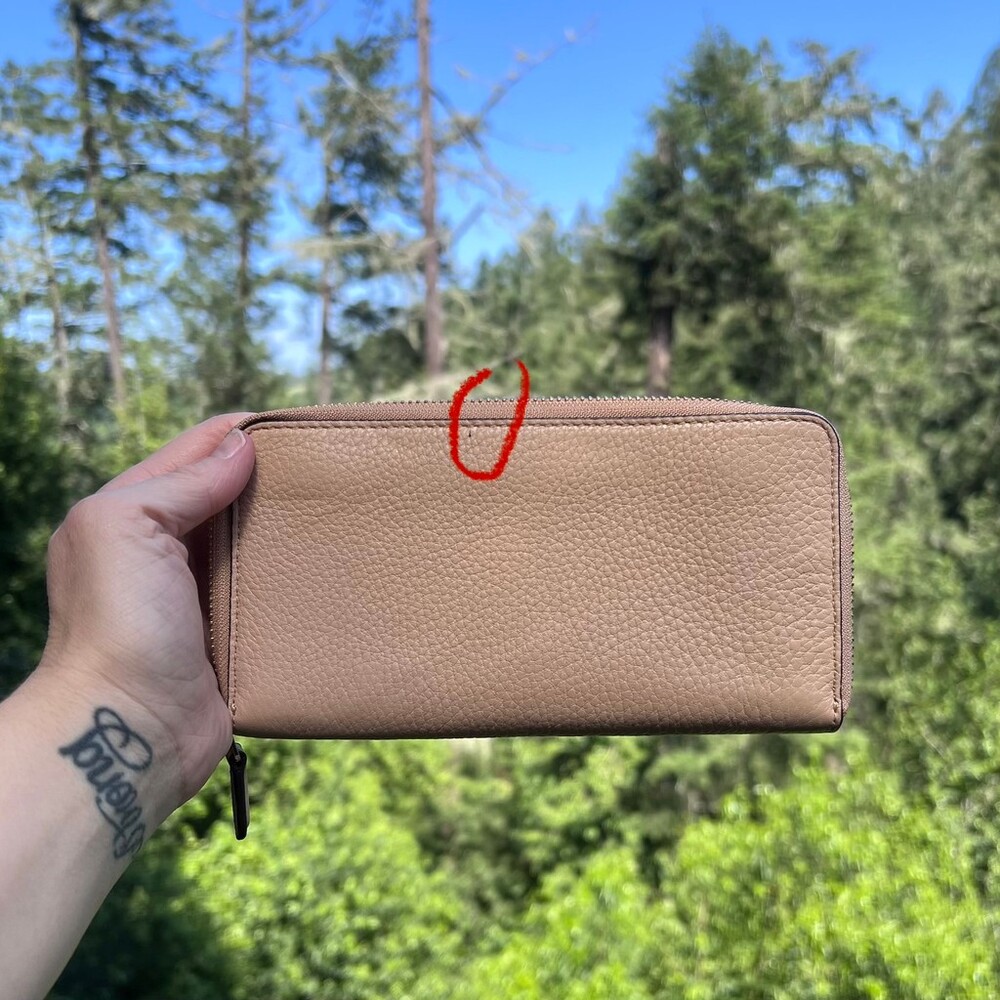 COACH Long Zip-Around Wallet Tan Pebble Leather with Gold Hardware AUTHENTIC - Picture 11 of 11